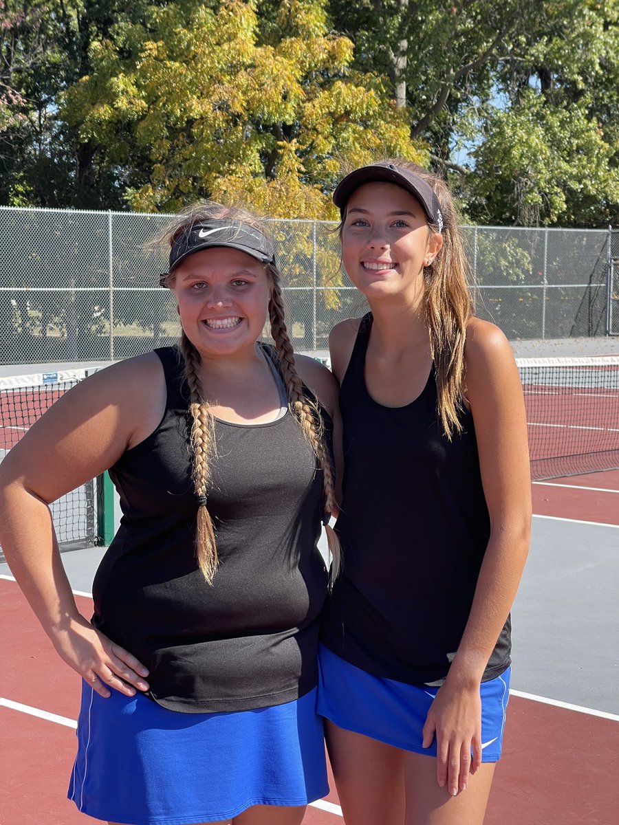 Moberly girls tennis doubles team Kristyn Kruse and Hallie Kroner advance to state after sectional win!!!Go Spartans!!