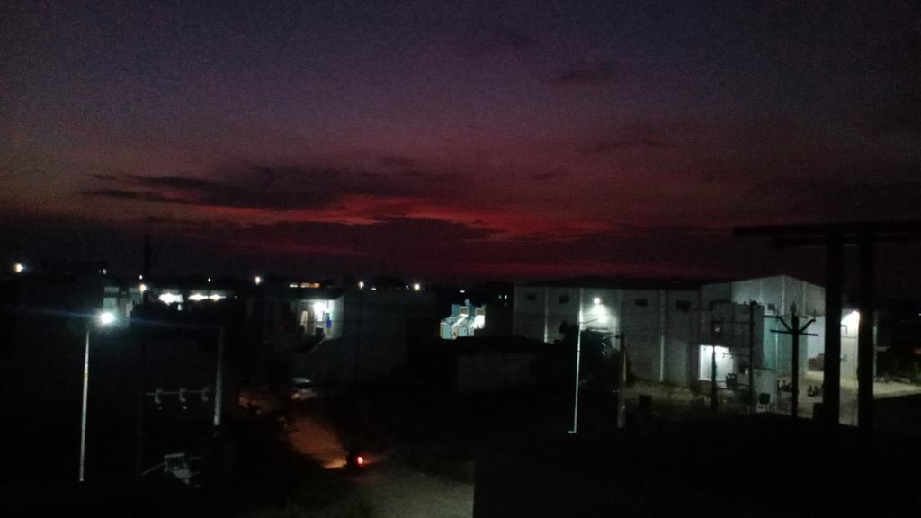 krupali01's tweet photo. New beginning....New Place....New Things and a stress of being new here but this view makes me calm....🧡💛🤌🏻
#viewfromroom #newthings https://t.co/BN0QX6srB9