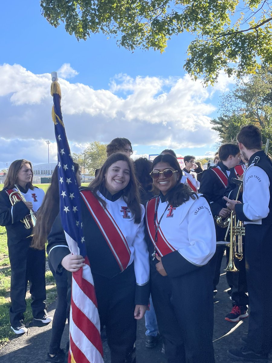 msmarcusmusic's tweet photo. Happy 75th, Levittown! https://t.co/KBTaf8phP9