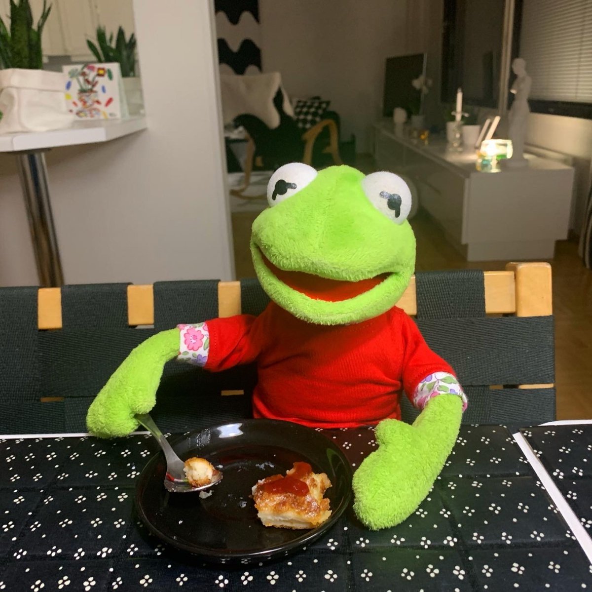 #ازاي_اوفر_في_الطبخ_هتجنن يالله نقضيها اخر الشهر خبز ومربى