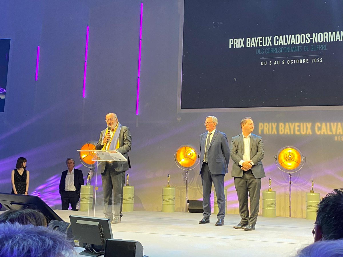 <a href="/BayeuxOfficiel/">Ville de Bayeux</a> <a href="/CalvadosDep/">( parti sur Bluesky) Calvados Département🍏🌊</a> <a href="/RegionNormandie/">Région Normandie</a> <a href="/amnestyfrance/">amnestyfrance</a> <a href="/NikonFR/">Nikon France</a> <a href="/UNHCRfrance/">Le HCR en France</a> <a href="/AFD_France/">Agence Française de #Développement (AFD) 🇫🇷 🇪🇺</a> <a href="/webscam/">La Scam</a> <a href="/franceinter/">France Inter</a> <a href="/MSF_france/">MSF France</a> @CA_Normandie <a href="/CrisisGroup/">Crisis Group</a> <a href="/OuestFrance14/">Ouest-France 14</a> 🗨️"15 982 élèves ont voté dans le cadre de l'opération Regard des jeunes de 15 ans, une mobilisation remarquable" <a href="/jldupont14/">Jean-Léonce Dupont</a>, président du <a href="/CalvadosDep/">( parti sur Bluesky) Calvados Département🍏🌊</a> #PBCN2022 #PrixBayeux