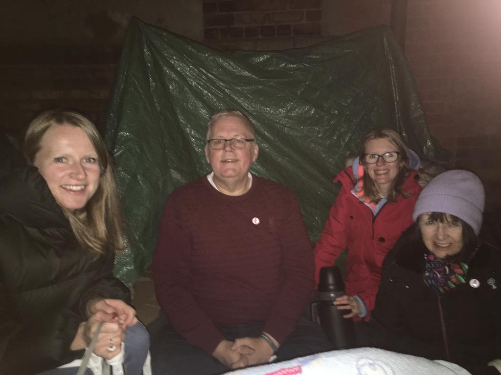 Great to visit Tom and Heather last night at St James in the City. They were sleeping out to raise money for  <a href="/WhitechapelLiv/">Whitechapel Centre</a>, Liverpool region's leading homeless and housing charity. There's still time to donate! justgiving.com/fundraising/to…