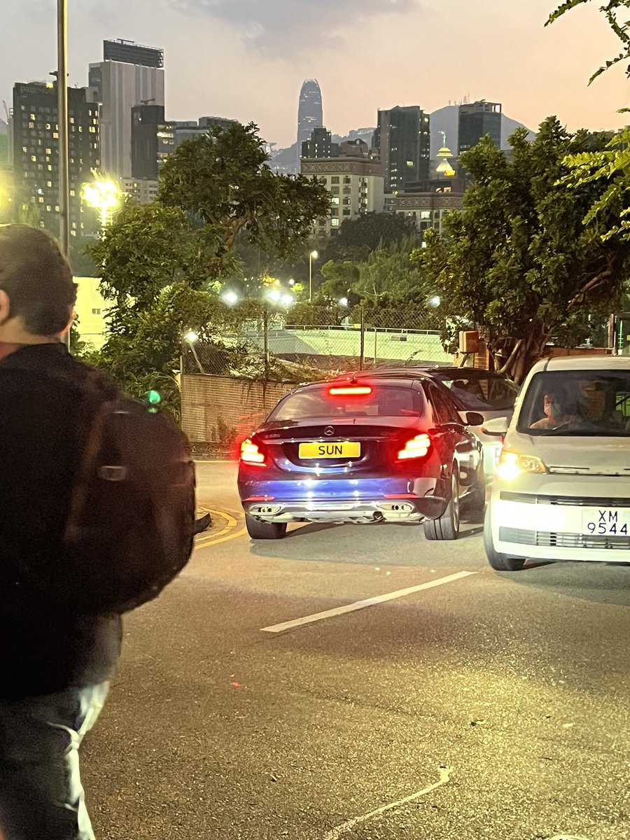 Fifi_lapomme's tweet photo. Don’t let it go down on me @HKnumberplates https://t.co/6XTdJoaYZB