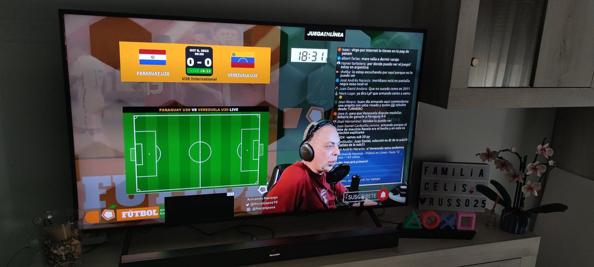 franchescocelis's tweet photo. @Naranjazos10 Activo desde Italia Profe... Un abrazo. https://t.co/4oVb6i9x7e