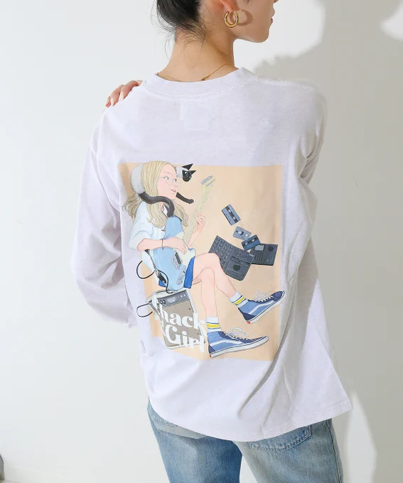 "Chack and the Girl"ロンT/グレイBAYCREW'SとのコラボレーションでのロンTとバッグが受注販売中。私自身が90年代にリアルに使っていた4トラックMTRやドラムマシン、メタルのカセットテープ、バンズを描き込んで思い入れたっぷりのアイテムとなっております。 