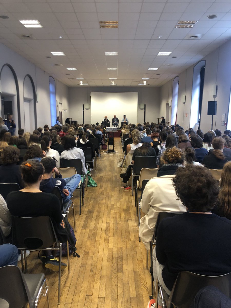 Rencontre avec Hanna Shpakava, journaliste belarusse et Simon Suleymani, journaliste Kurde. Ils sont tous les deux accueillis à la <a href="/MDJournalistes/">MDJ - Maison des journalistes</a> . #PBCN2022