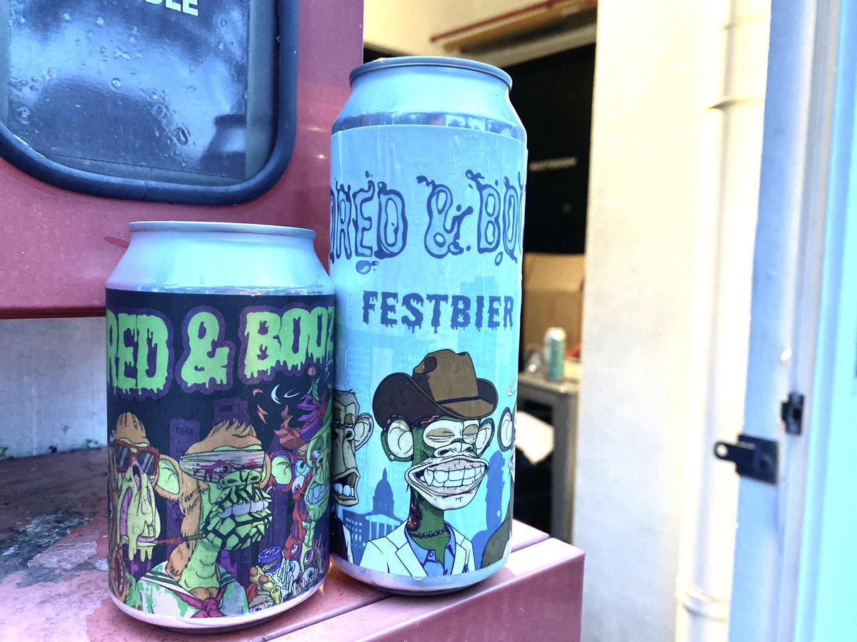 ElPapasFritass's tweet image. GMGM. Attended the first ever @baycsg meet up as a bouncer with homie @GiddyApe KEKW. Glad that I was able to meet all you singapore apes. Looking forward to the next one! 🇸🇬 @baycsg @BoredApeYC @TheParlourSg #BoredApeYachtClub