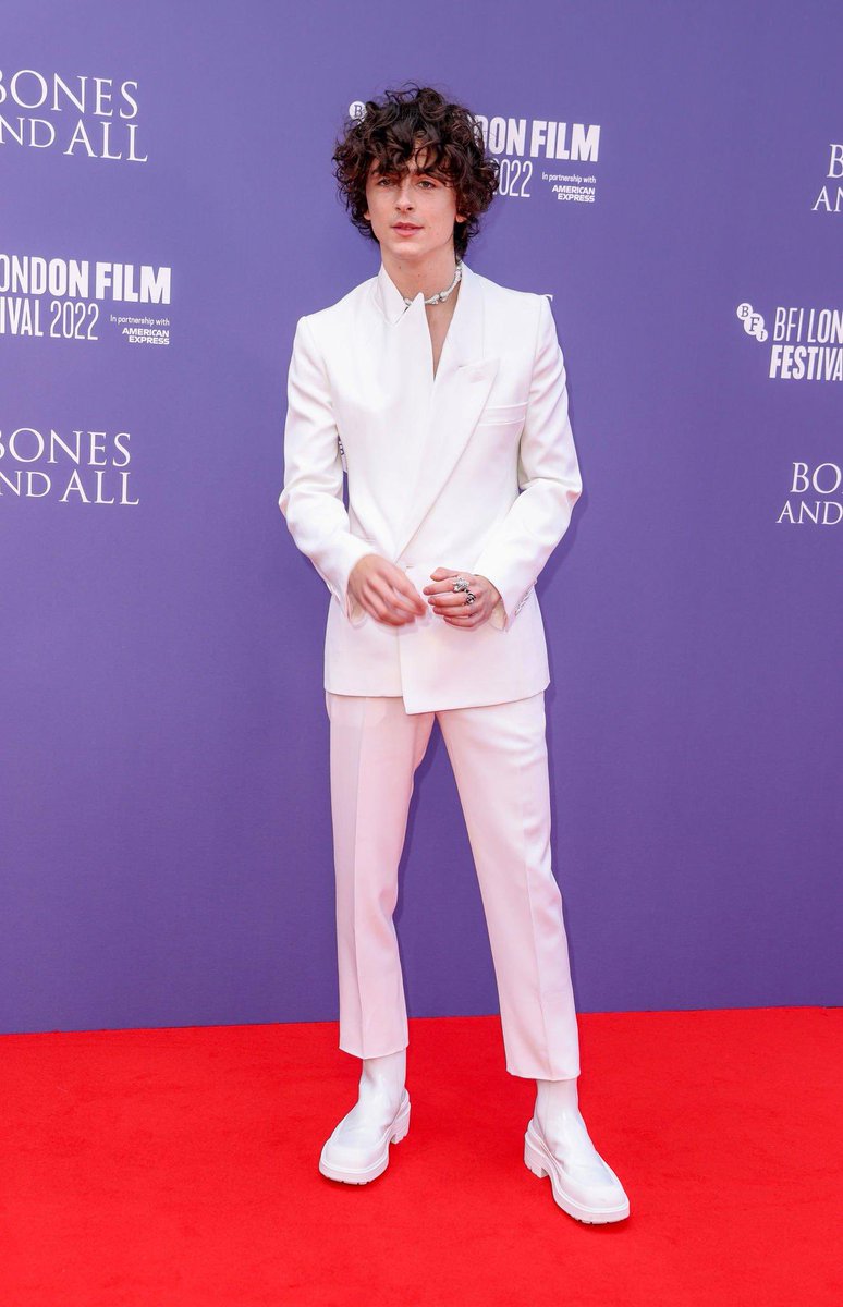 tchalametupdate's tweet photo. More of Timothée Chalamet on the red carpet today at #LFF https://t.co/2VdF4YZVbS