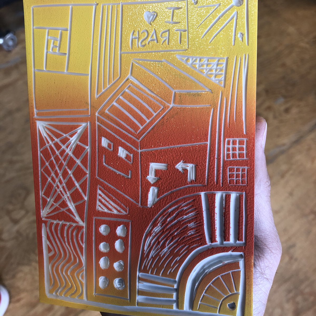 PrinceGalidor's tweet photo. I got to try linoleum printmaking!
#LEGO #Junkbot https://t.co/2JLDMxGniE