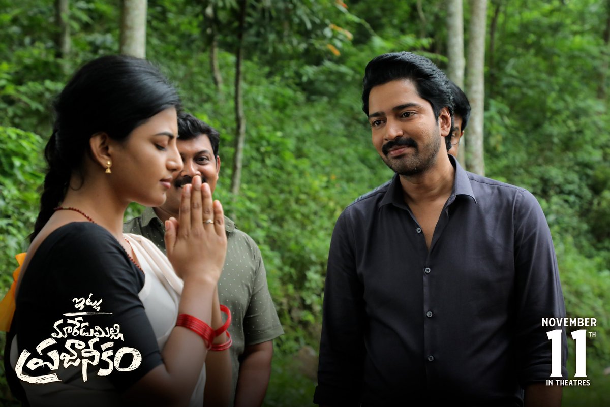 HasyaMovies's tweet photo. The Response for #Lachchimi Song is Enrapturing! 😍

Have you listened to it yet?! 🎧

▶️ https://t.co/dgvIWjrNtY

#ItluMaredumilliPrajaneekam
#IMP #IMPonNov11th ✅

@allarinaresh @anandhiactress @dir_armohan @ZeeStudios_ @RajeshDanda_ @lemonsprasad @zeemusicsouth https://t.co/6LxnMQCJ4J