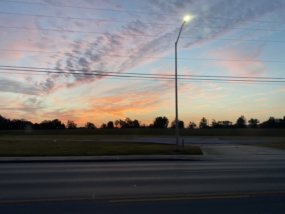 CoachWolterUWF's tweet photo. God lit the sky up in all different shades of PINK on the way to my run.  Today is our annual Pack it Pink match supporting Breast Cancer Awareness. You can’t convince me there isn’t a God bc He walked with me through cancer and every day since!  #UWFVB #PackItPink #GodIsGood https://t.co/2NANs9MMrw
