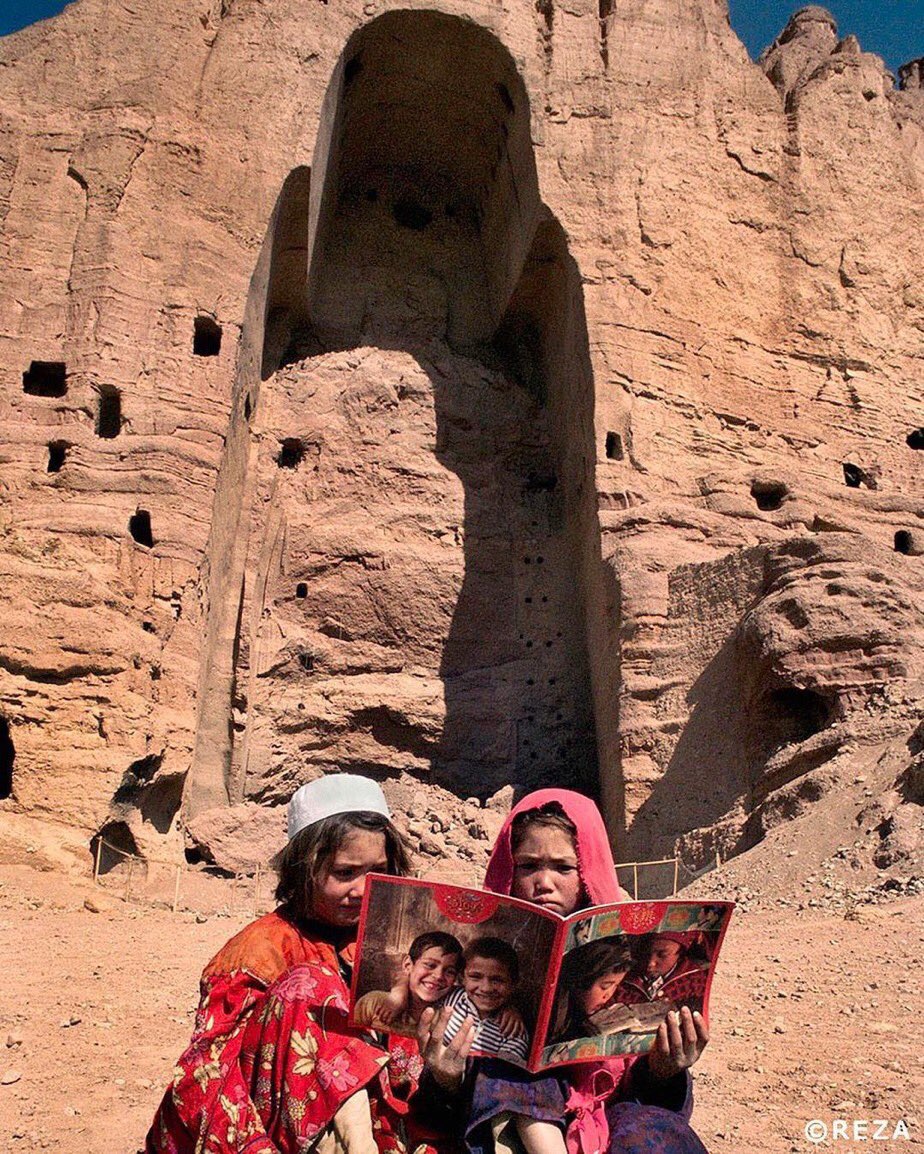 YasinSoroush66's tweet photo. ما کنار هم درس میخوانیم، بیدون هیچ برتری و قضاوتی!
#StopHazaraGenocide https://t.co/4V9PTO7KCN