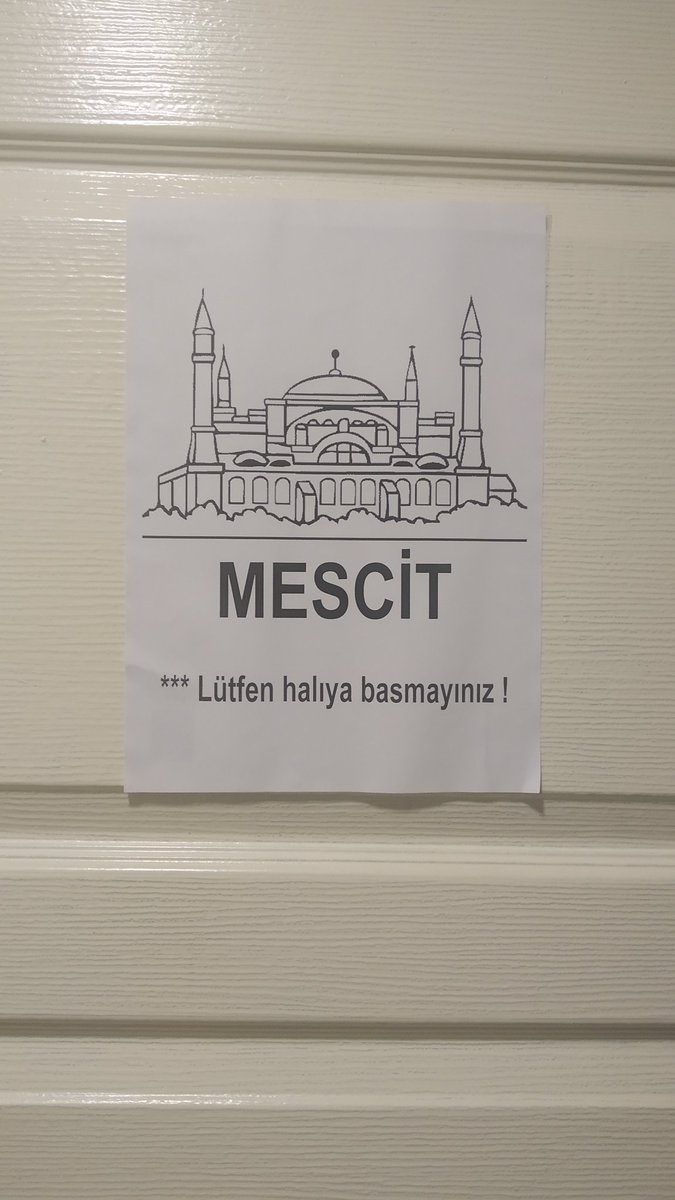 allahin hikmetiyle ucup da kılın namazinizi knk