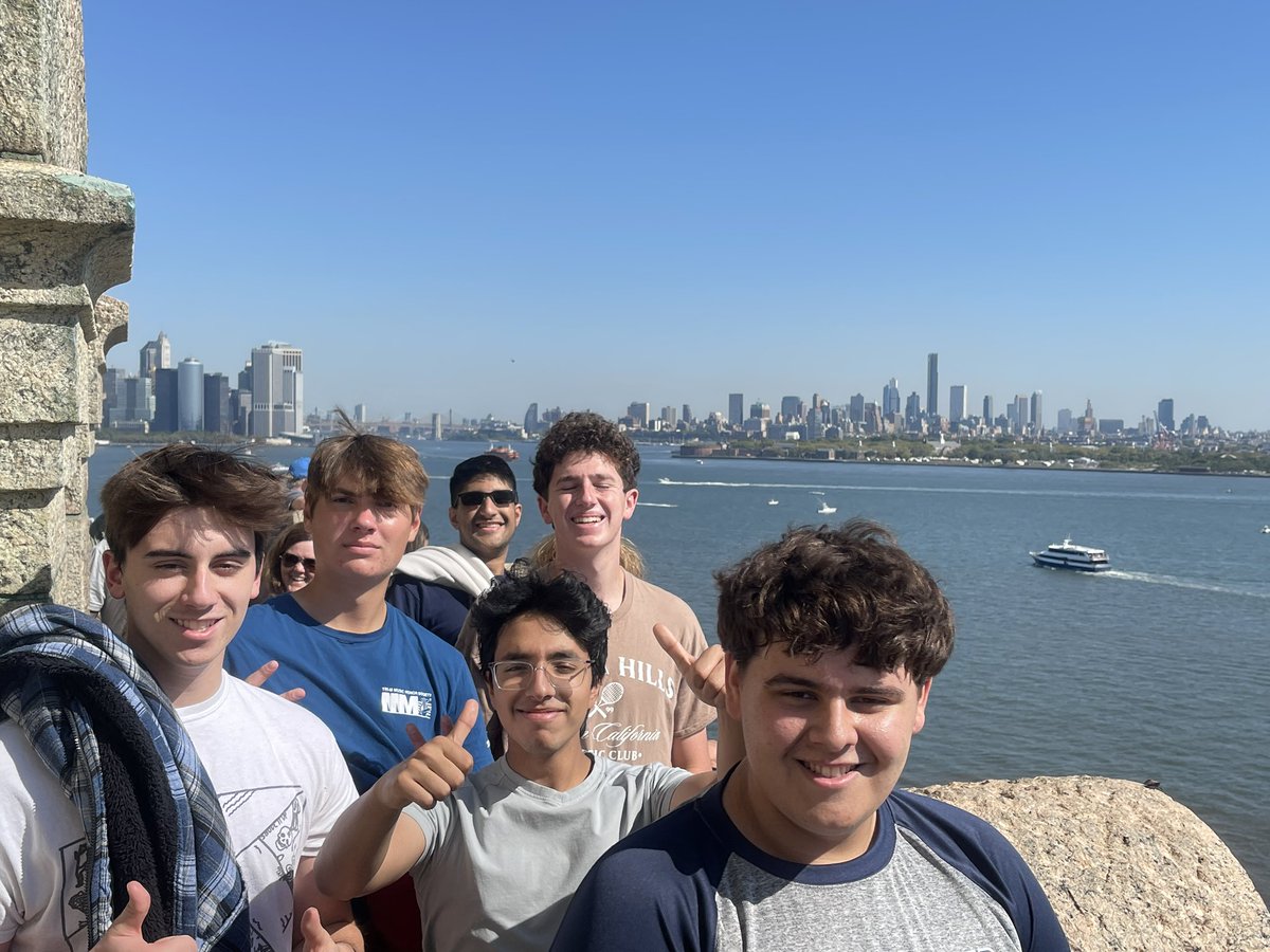 cchatham5's tweet photo. Day 1 of NYC Senior Trip!  Had a great time at the Statue of Liberty, Ellis Island, the 9/11 Memorial! @hopedalejshs @DerekAtherton1 @HopedaleAP @kcrebasehps https://t.co/StCRXsTEIW