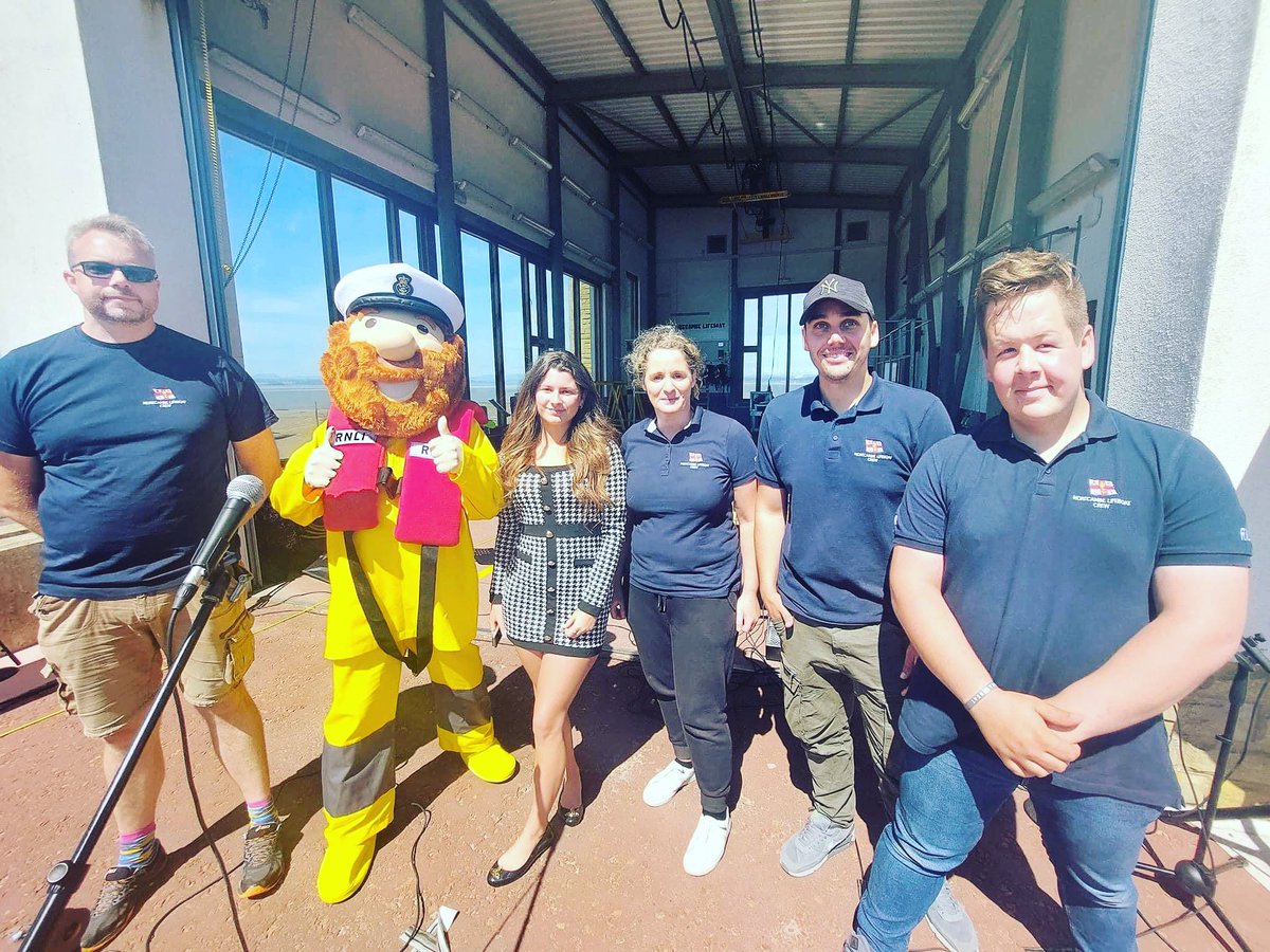 Olivia Mae who sang for ourselves during Morecambe’s music festival this year is featuring on The Voice tonight. Good luck from all at Morecambe RNLI👍👍😎

#thevoice
#MorecambeRNLI 

 <a href="/thevoiceuk/">The Voice UK</a> 

facebook.com/maddy.alicia.1