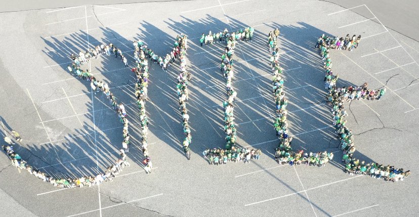 We celebrated #startwithhello and #respectweek <a href="/HTWPSchoolsNJ/">Harrison Township Schools @HTS & PVS</a> this week and this was our culminating activity 😁