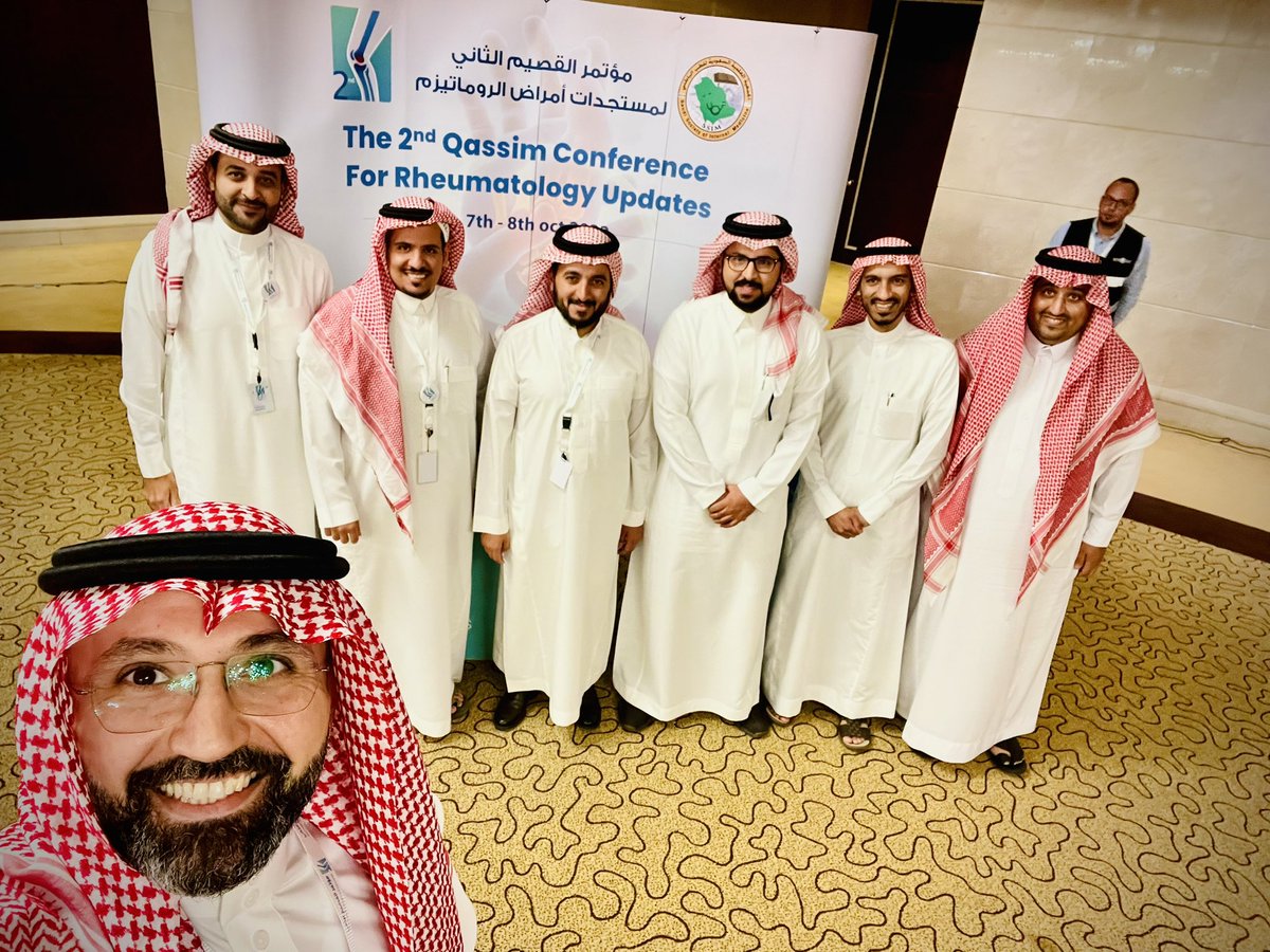 A_alkhalaf143's tweet photo. التقيت بنخبة من اطباء الروماتيزم في القصيم
واللجنة المنظمة لمؤتمر القصيم@QRC_rheum 
⬅️هشام الطاسان-الرس 
عبدالله الفريج/حسام السلمي/محمد السلطان-بريده
موسى الرشيدي/مؤيد الخليفه-عنيزة
شكر لرؤساء اللجنة المنظمة 
م.السلطان@Dr_mohammad_S 
ع.الفريج@draalfuraij https://t.co/hvjOlbeG5N
