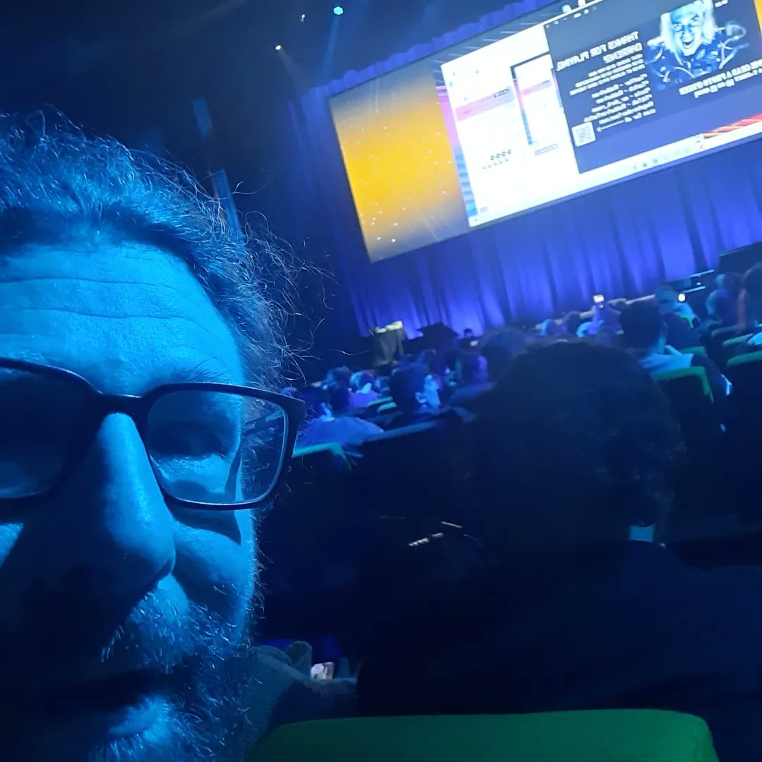 MootKnight's tweet photo. Found myself in a dark room with @Robbotron and proceeded to flip him off. Naturally I died. #paxaus https://t.co/UNdX6YlYif