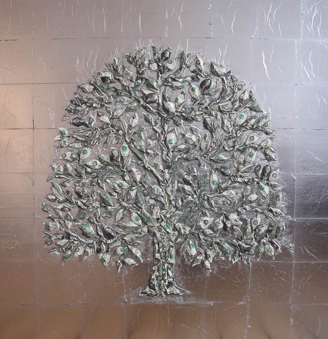 info@londoncontemporaryart.co.uk tweet media