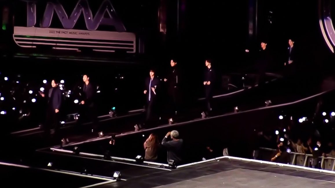 jmnsource's tweet image. bts our forever artists ♡