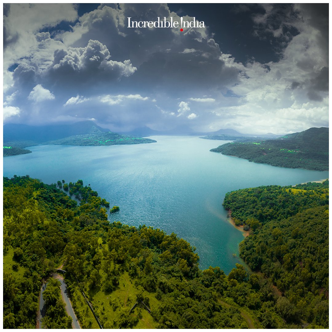incredibleindia's tweet photo. Rejuvenate your soul in the quietness of the Mulshi Lake at Pune, Maharashtra.

PC: jeetkhagram (Instagram)

@maha_tourism

#DekhoApnaDesh 

(1/3) https://t.co/gssf1LknhN