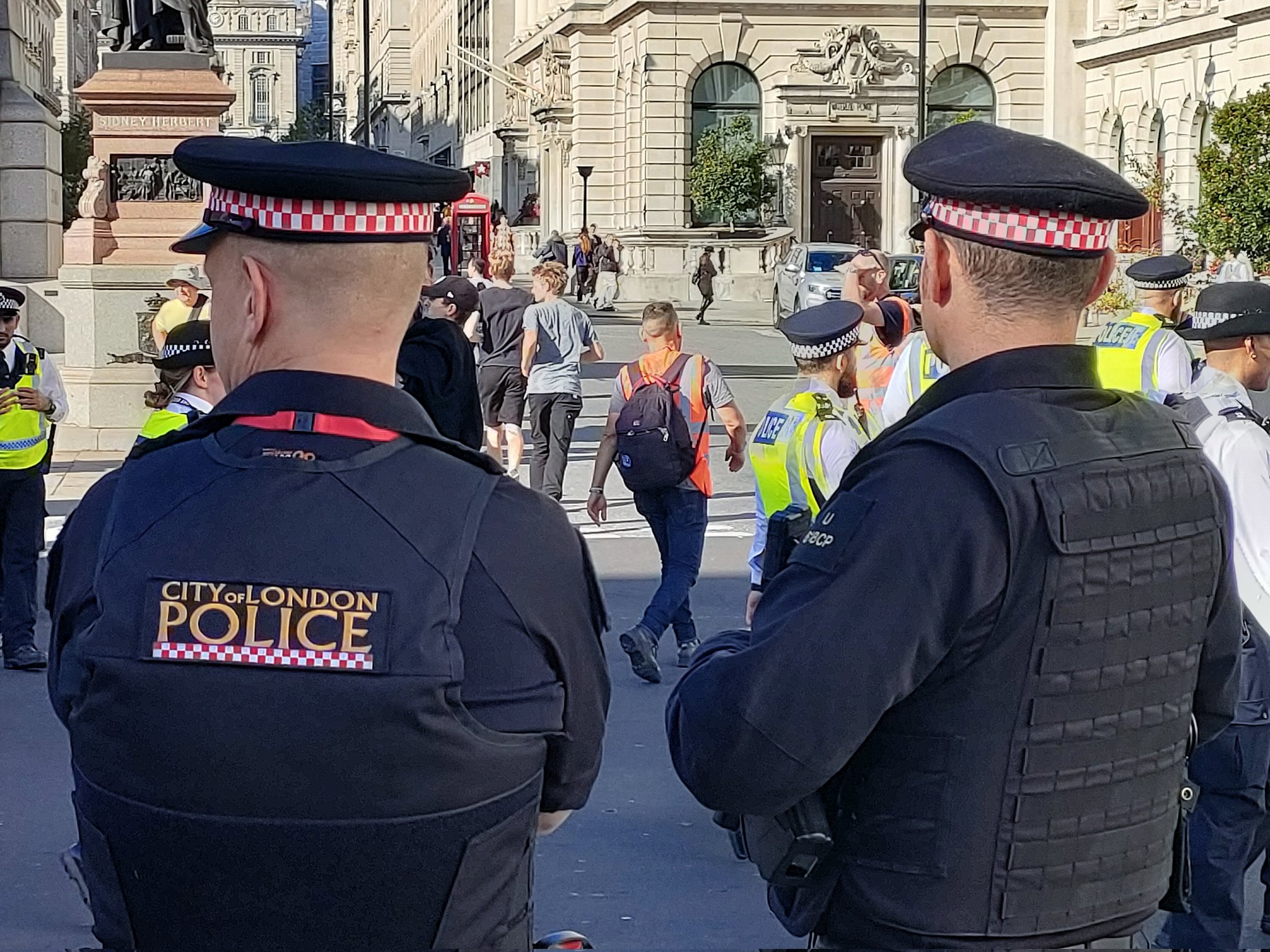 City Police Officers on Twitter: "RT @obbsie: Always good to see ...