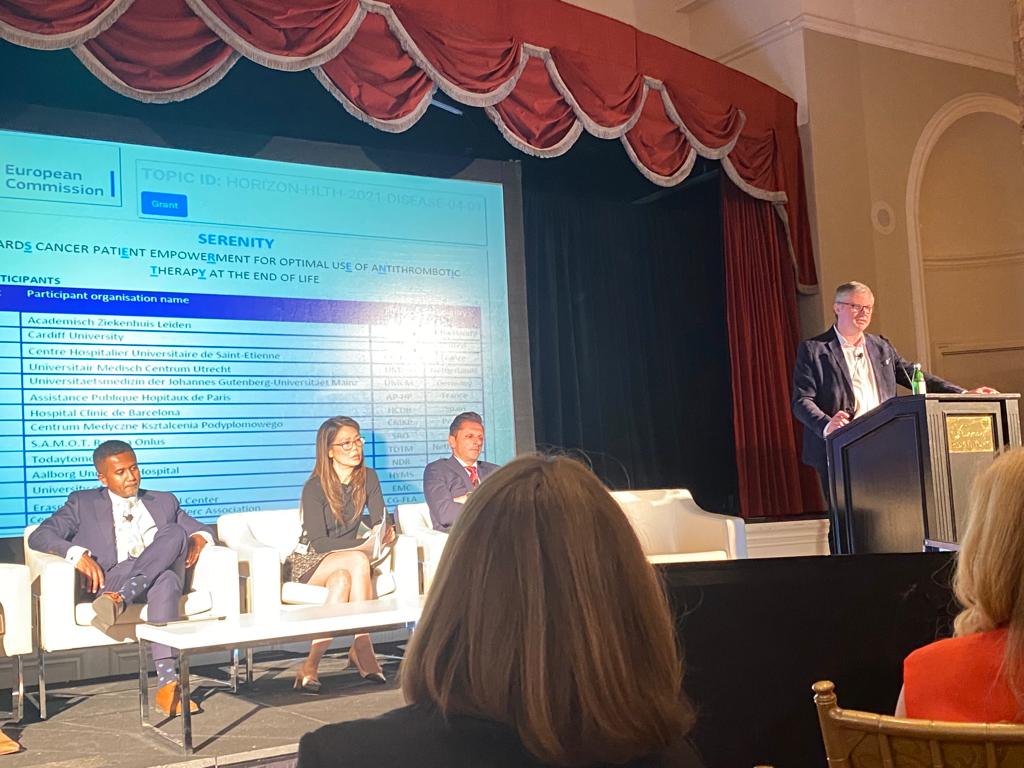 oncology_cardio's tweet image. #GCOS2022 attendees could hear about new research study #SERENITY focused on #antithrombotic therapy in #Cancer supported by @EuropeanCommiss &amp;amp; led by @Erik_Klok_MD @LUMC_Leiden @SimonNoble with @LaurentBertole1 @MJJohnson_HYMS @CarmeFont2 @AshleyAkbari @annmarienelson0