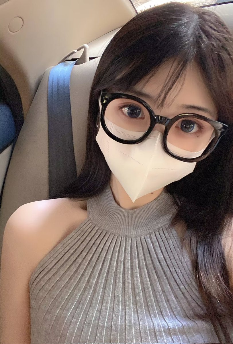 Mzroub's tweet photo. #射屏 #反差婊 想被抽脸想被射满 https://t.co/1zXIbXbbTY