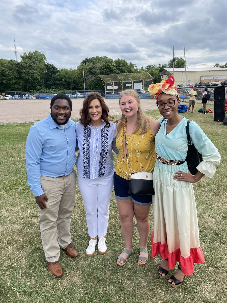 JrTerae's tweet photo. Alrighty I was able to meet 2/3 of the awesome women running the great state of Michigan! @gretchenwhitmer @dananessel Now I only need to meet @JocelynBenson! https://t.co/erd07E1x8b