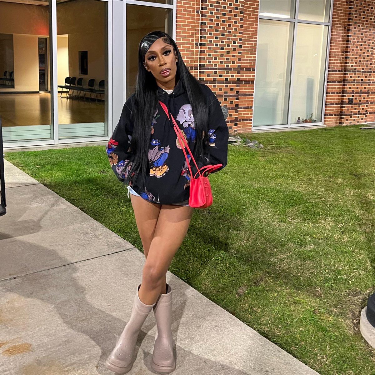 Niieceyyy_'s tweet photo. They said they donβt fwm, who said you can h** #hocoszn https://t.co/48PbF09ZHJ