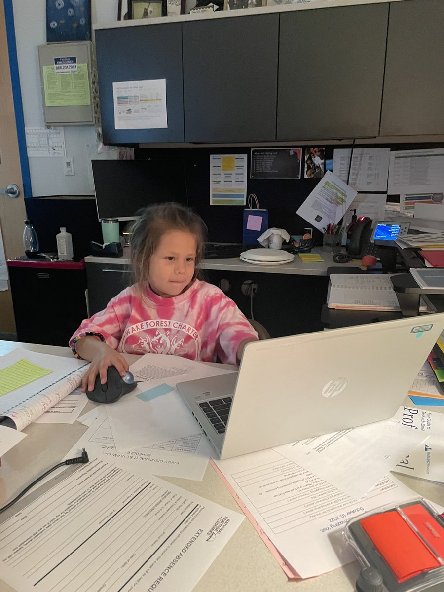 woodruff_randi's tweet photo. What do you want to be when you grow up? @BCGill413 of course! A principal! A leader! A @WakeForestCA ๐บ! #WFCAwolves @nhaschools https://t.co/yLxYcd4i0O