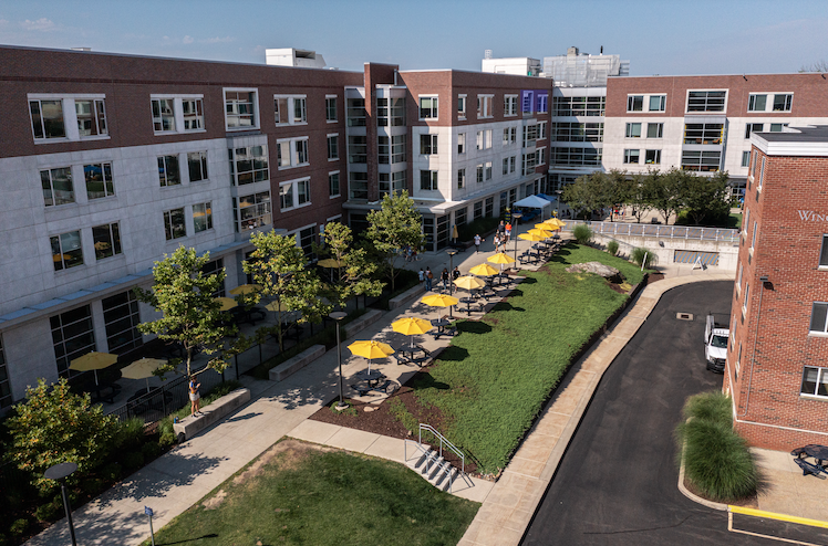 UNewHaven's tweet photo. Happy Saturday, Chargers! Hope you have a wonderful weekend. #ChargerNation #ChargeHome #UNewHaven https://t.co/8bVXMKhleL