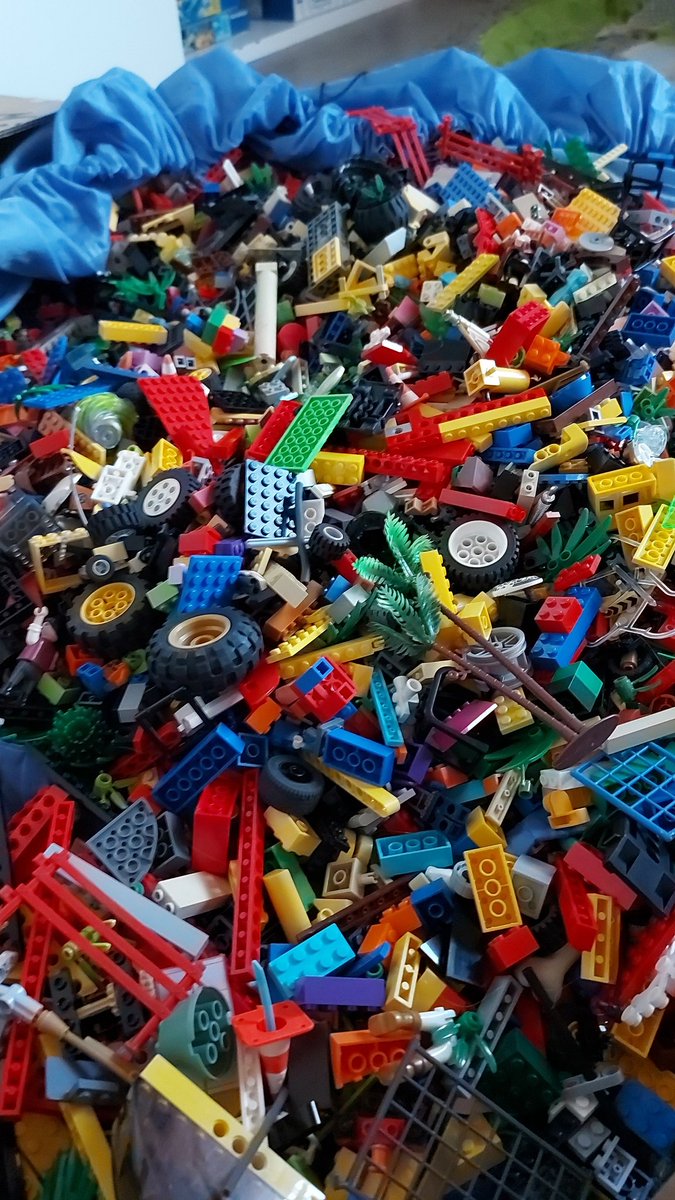 Mr. PitAirOff tweet media