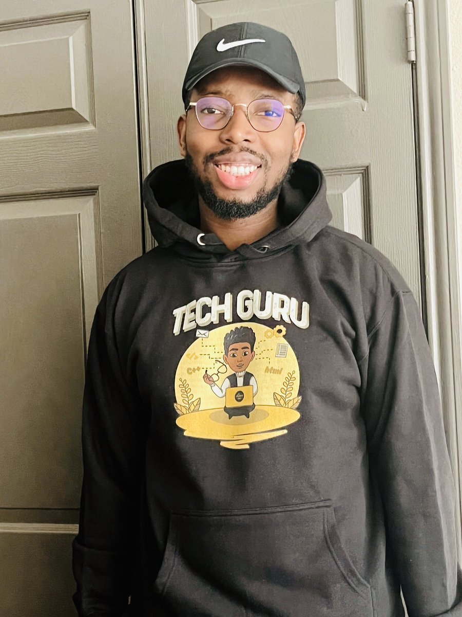 MyFutureTee's tweet photo. Another happy customer ✅
Being a professional doesn't mean you have to be boring. So get dressed and get out there by wearing our hoodies as your uniform and celebrate your profession!
#BlackinTech #techguy #techguys #myfuturejobs #giftsforhim #goalgetter #smallbusinesses https://t.co/xW45djetKG
