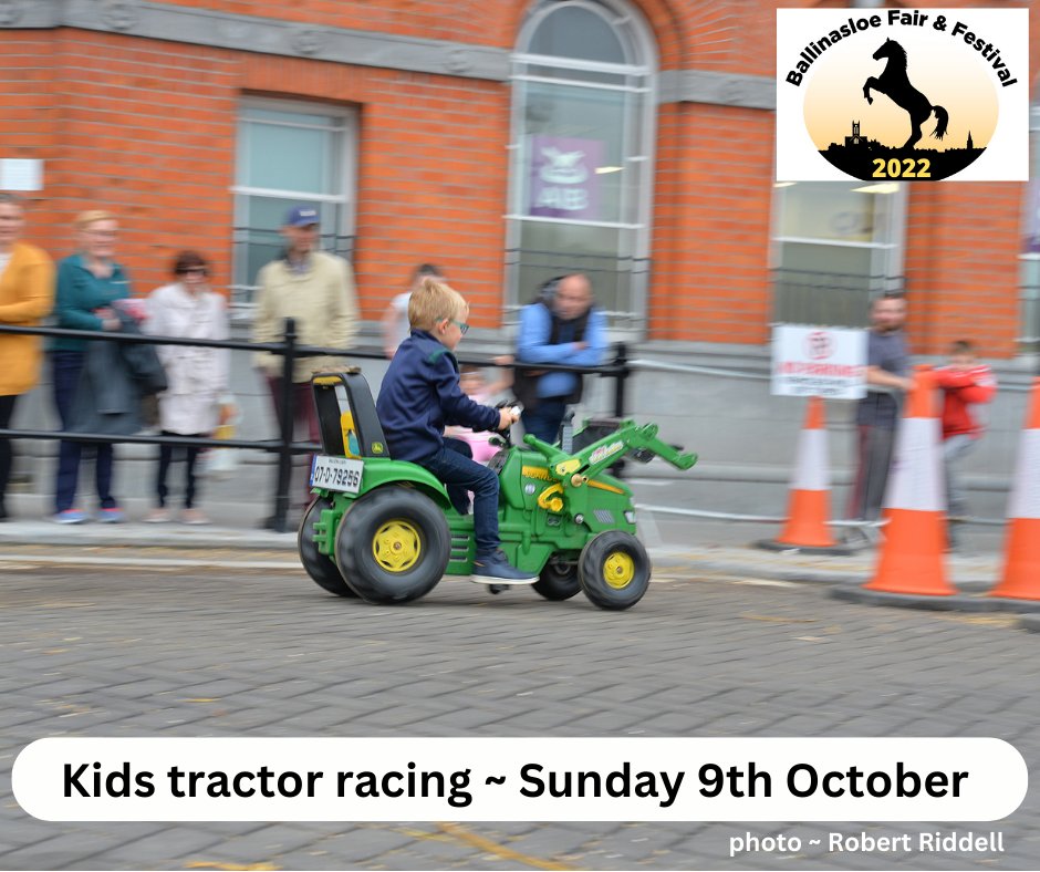 BallinasloeFair's tweet photo. Full Steam ahead for Sunday, The festival dog show, Kids arts &amp; crafts, Motorbike stunt show. kids tractor racing, entertainment on the festival soundstage and the food &amp; craft market are all going ahead as planned tomorrow . Bring your umbrella 
#ballinalsoefair #ballinasloe https://t.co/4Ta4aMuxd2
