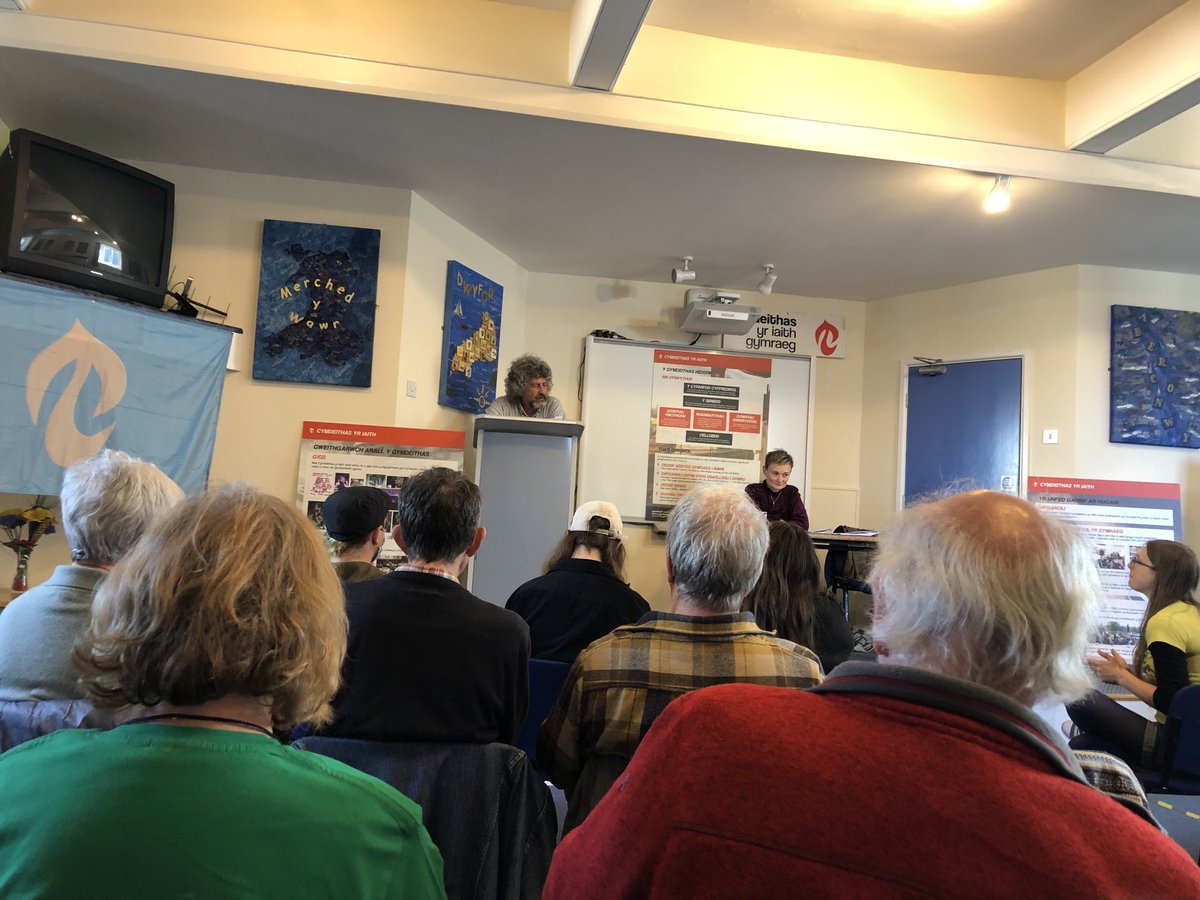 Cadeirydd newydd ⁦<a href="/Cymdeithas/">Cymdeithas yr Iaith</a>⁩ yw Robat Idris, ac wrthi nawr yn gosod y frwydr dros yr iaith yng nghanol prif ffrwd gwleidyddiaeth Cymru