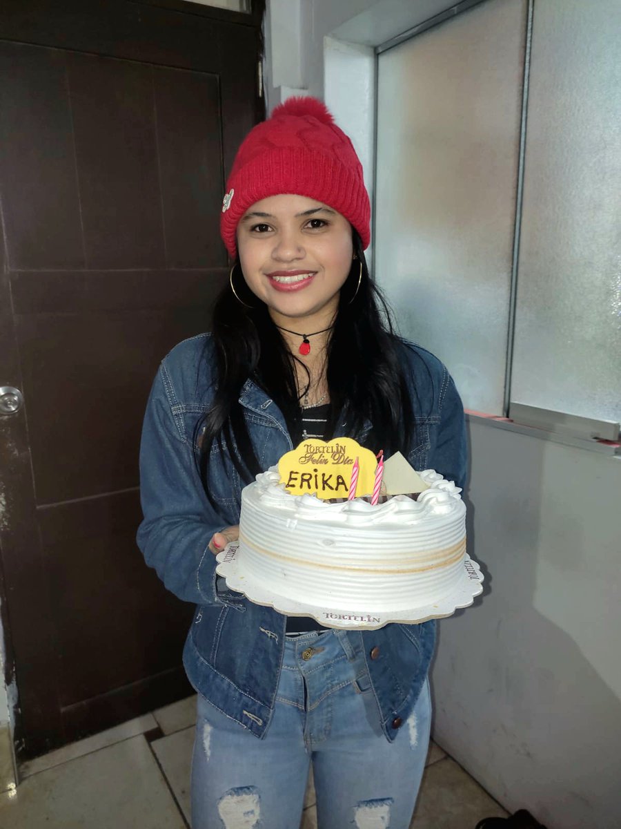 upatica1's tweet image. Un año más de vida gracias a Dios🙏🎉🎉