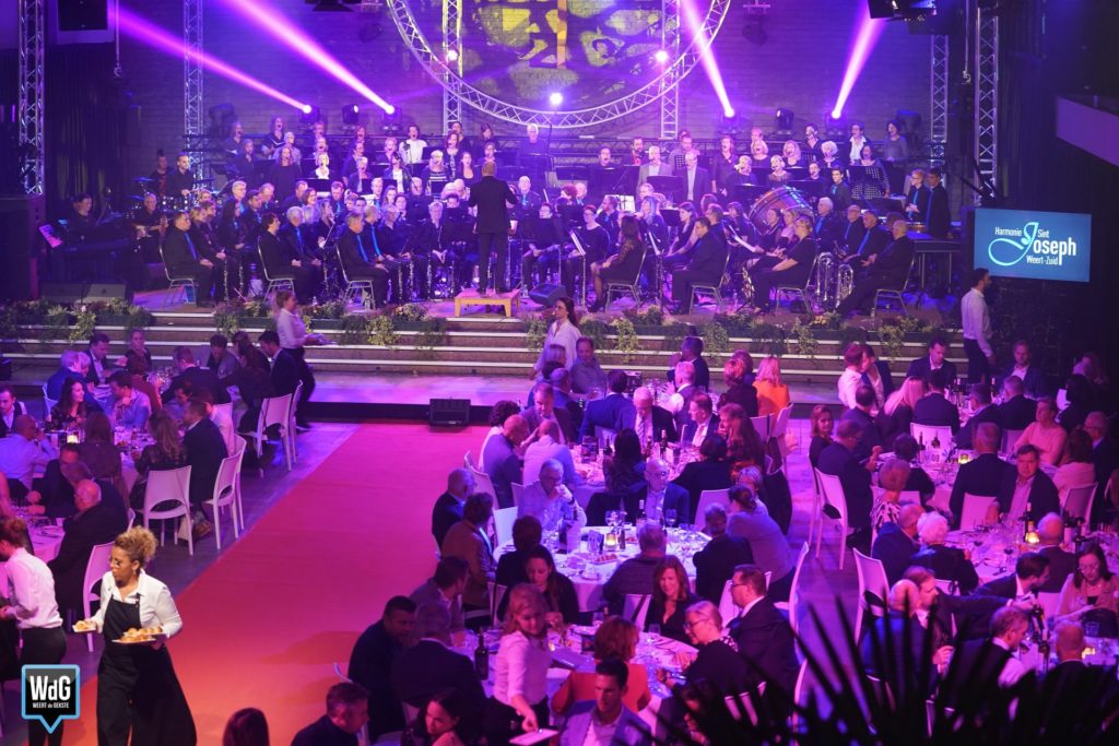 Sfeerimpressie Music meets Franciscus: the final edition (foto's/video) ➜ weertdegekste.nl/2022/10/sfeeri… #Weert