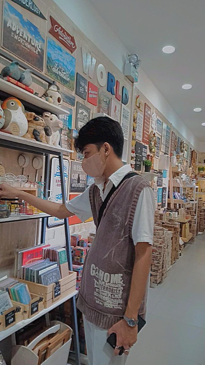 Lali 🐖 tweet media