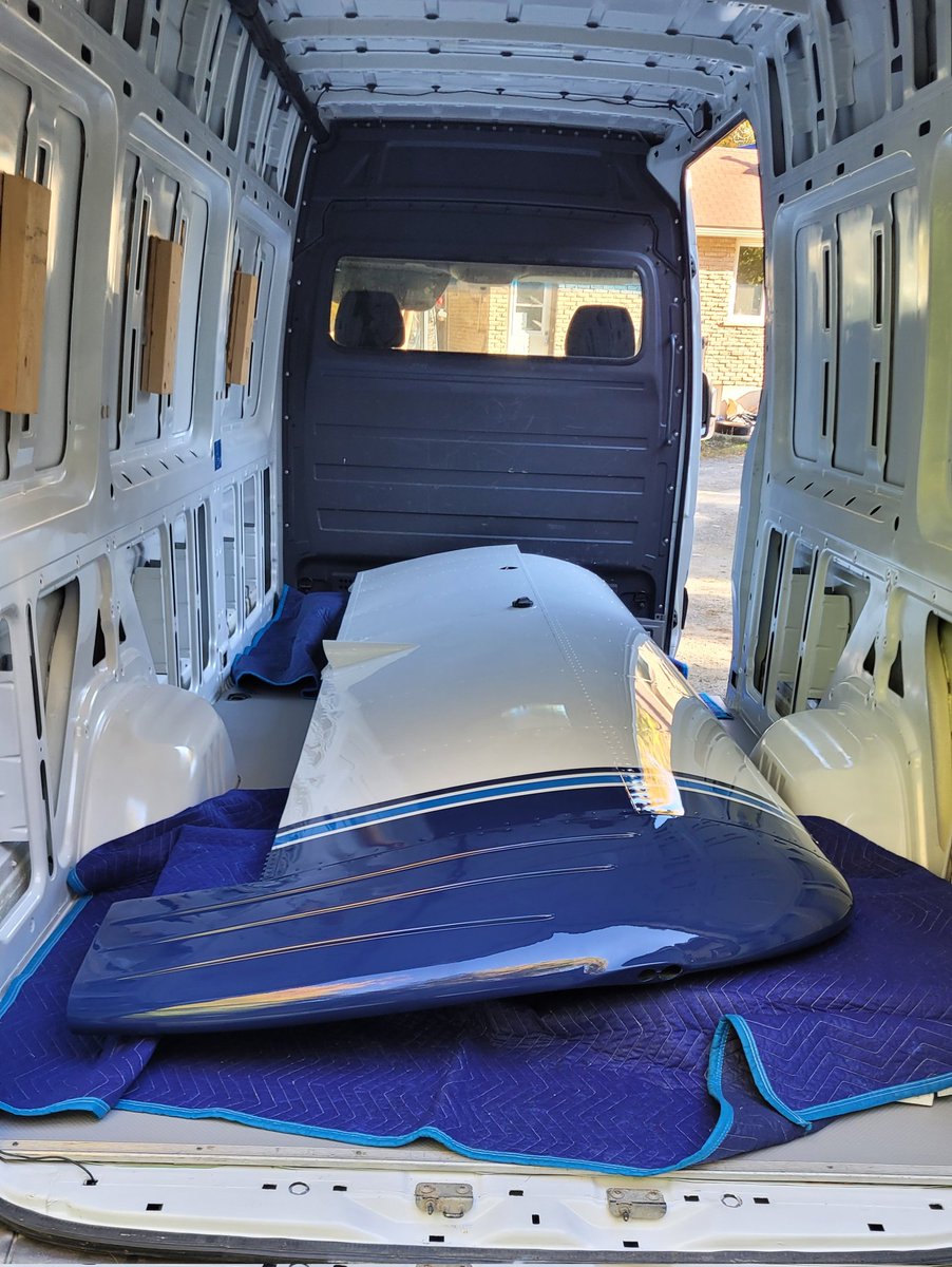 EAA65's tweet photo. As each piece of the Eagle 100 club project is completed, it gets shipped to Burlington Airport for its eventual assembly.
Nice paint job on the right wing, Trevor!
#EAA65 #EAA #Flying #Pilot #HomebuiltAircraft #AmateurBuiltAircraft https://t.co/OPQahpqTDX