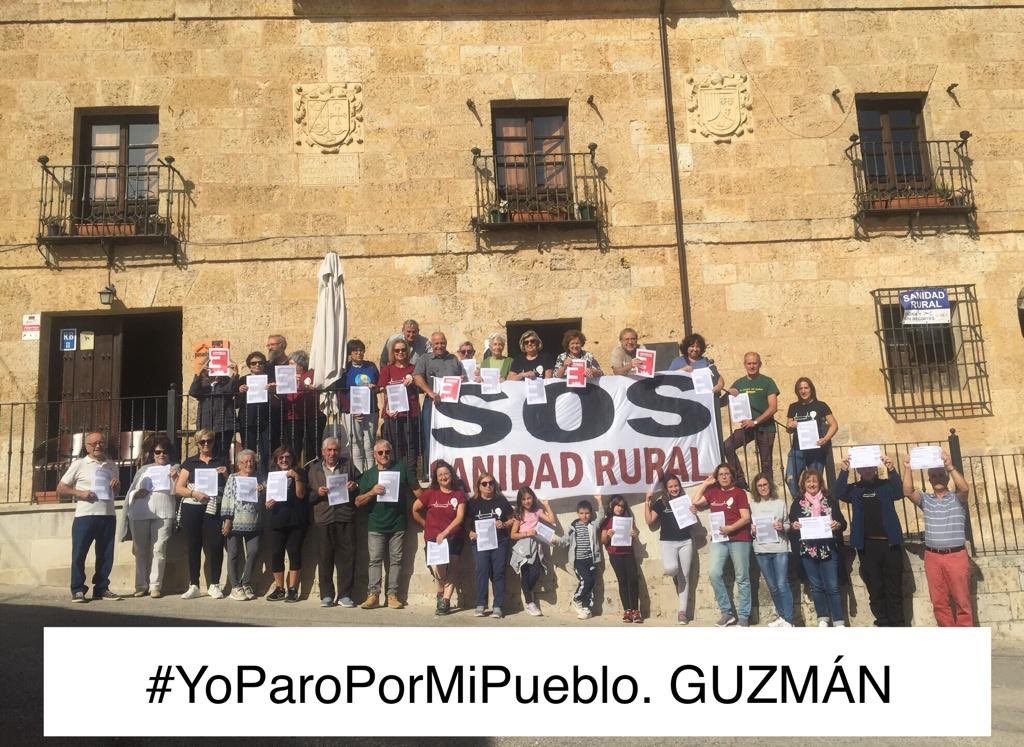 SanidadRural's tweet photo. #YoParoPorMiPueblo en Guzmán (Burgos). La despoblación es la llama que quema nuestros pueblos. El abandono y el olvido institucional también queman. #EspañaVaciada #EspañaOlvidada #EspañaVaciadaDeDerechos #QueremosPoderQuedarnos #QueremosPoderVolver 🌾 https://t.co/ACkDDgUzXG