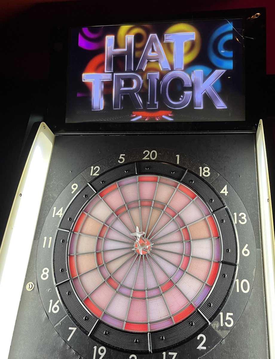 non_bar_g's tweet image. hat trick決めた時の写真で初つぶやき‼️

春日部のガールズバーBarGにいる
『のん』です(｡･ω･｡)

#一緒にダーツやろうぜ⭐️
#BarG