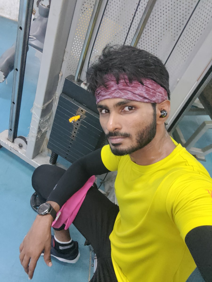 SrinivasFitness's tweet photo. Done with Short #40Mins Run ππΎ
No #DayOffs No GIVING π
#Day921 Completed π₯πβπ½ https://t.co/OT5EfvsUmU