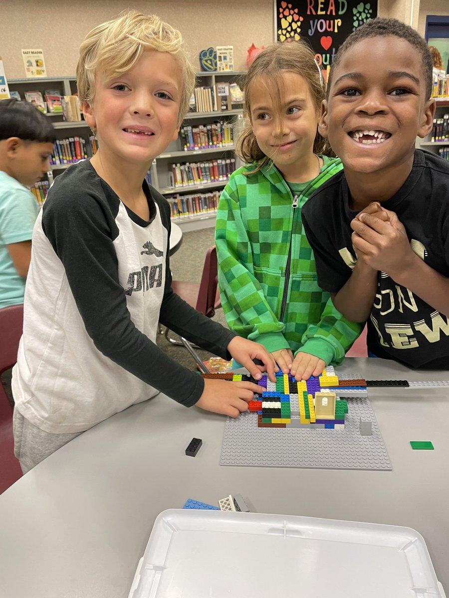 Miss Megan Mau tweet media