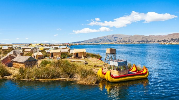 ViajessfArcher's tweet photo. #LagoTiticaca,Perú
Con 3 millones de años en Antigüedad🤯 #mágico y #misterioso de aguas tranquilas y brillantes, es un punto #turístico importante si vas a #Perú.
Es el #lago navegable más alto del #mundo.
Perfecto para #conectarse con la #naturaleza en su expresión más pura! https://t.co/BtdbgUn9k5
