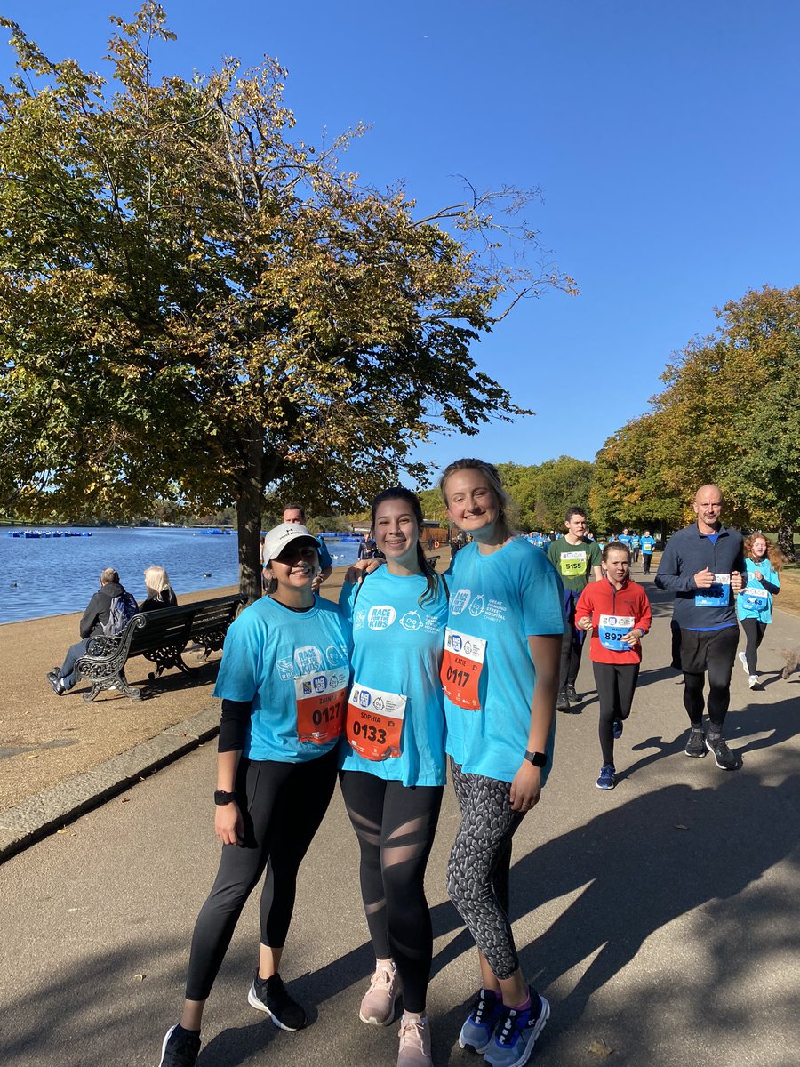 zainabs263's tweet photo. Took part in Great Ormond Street’s #RBCRaceForTheKids today for a great cause. What a day! @Rd2bUcl @GOSHCharity @BrownAdey @EfstathiaPapada @SophiaLytrides @KatieAvis4 @AdrianaSalame @Florenc73079768 https://t.co/cRyxP2Iivf