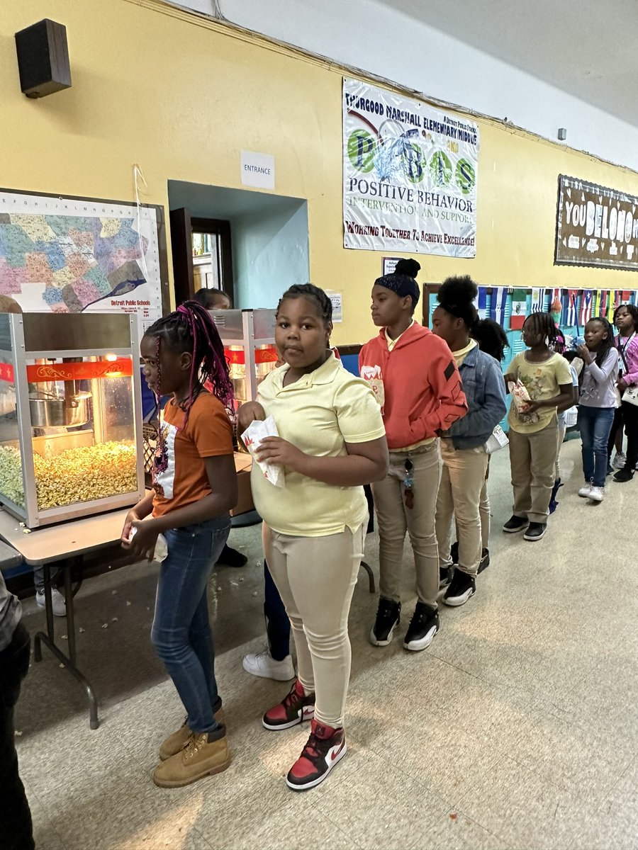 TDpcsd's tweet photo. It was an AWESOME count day week at Thurgood Marshall ElementaryMiddle. We had spirit week, popcorn &amp; slushies, PBIS store and grade band/staff school spirit shirts. Take a look at our week! Thank you Principal Bolar 👏🏽 @TDpcsd https://t.co/3akw4FmxV3