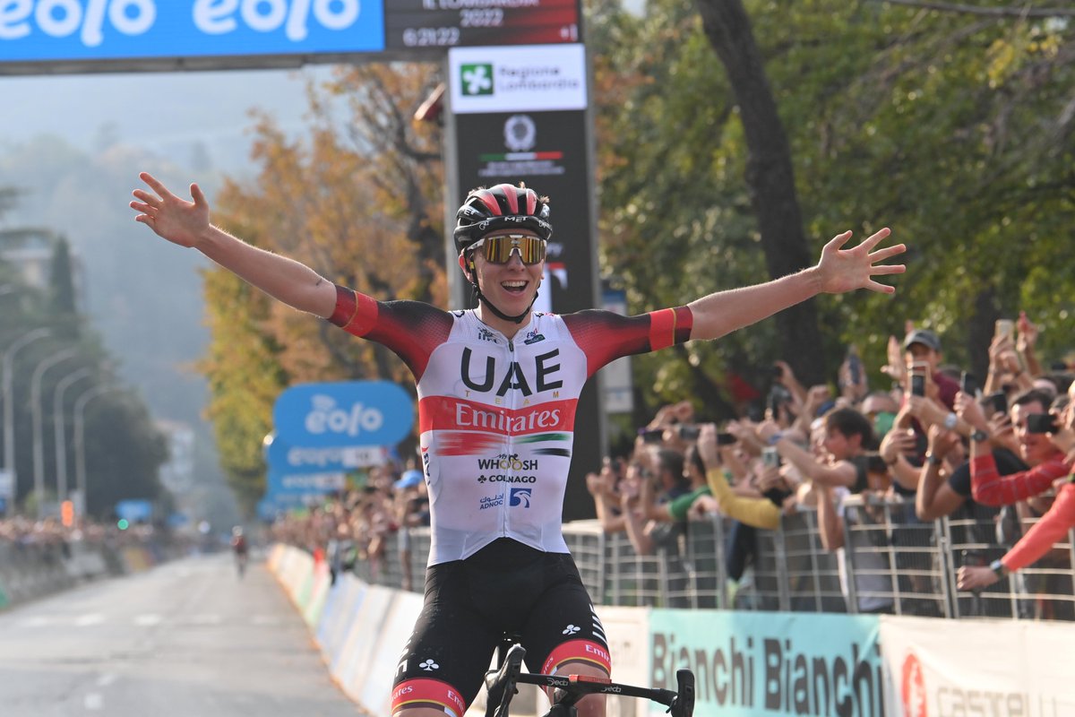 Il_Lombardia's tweet photo. 💚🍂 Il Lombardia presented by @eolo_it 2022 🍂💚

🇸🇮 @TamauPogi vince a Como!

🇸🇮 @TamauPogi wins in Como!

#iLombardia https://t.co/RgzQ5ThqFW