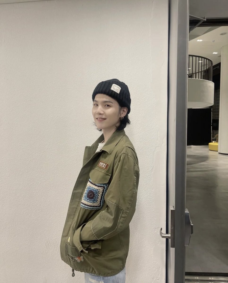 hourIysuga's tweet photo. AGUSTD ON INSTAGRAM!!! https://t.co/cnHjD7StvT