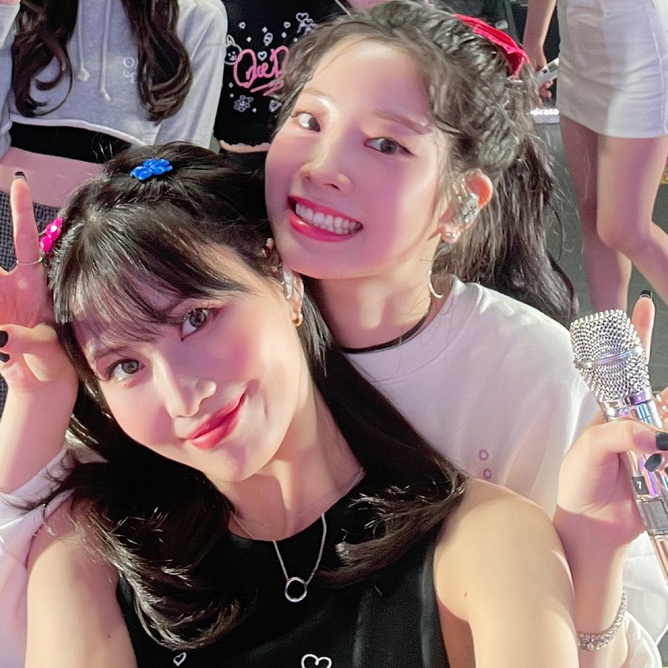 dailydahmo's tweet photo. dahmo so cute 🥹🥹 https://t.co/uv2wF4TY26